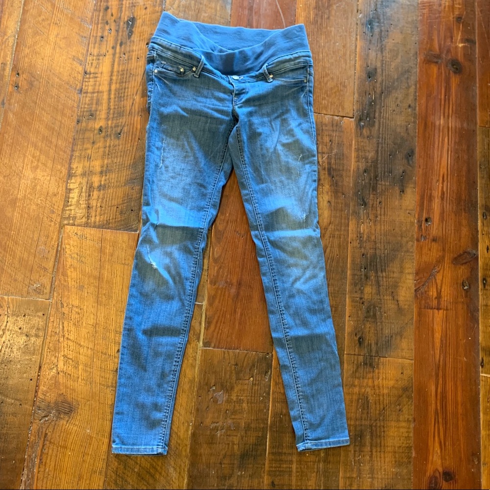 Maternity skinny jeans